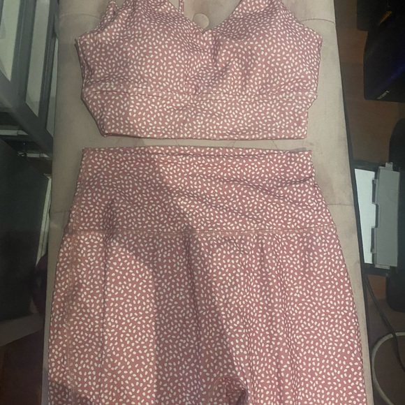 🌸BUFFBUNNY PINK Bossy Print/Pink Dalmatian🖤Small Monarch Bra & M Legging Set🌸 - Picture 6 of 13